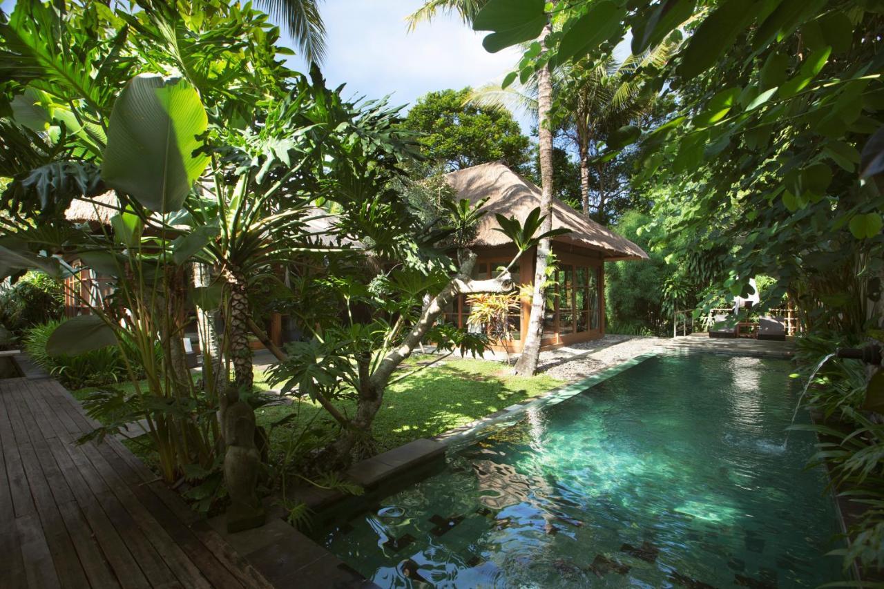 Three-Bedroom Villa Private Pool,985561783:JPEG
